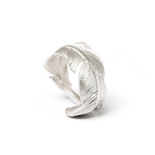 Load image into Gallery viewer, life&amp;dream - Adjustable Plume Ring
